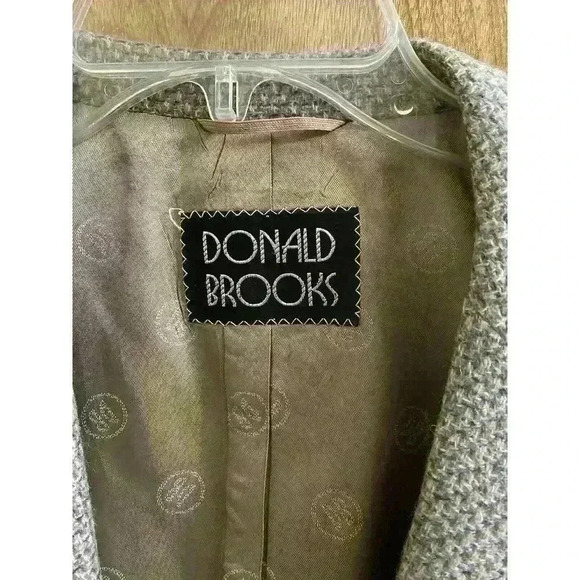 Donald Brooks Men's Herringbone Gray Virgin Wool Suit Blazer With Pockets - Picture 2 of 14